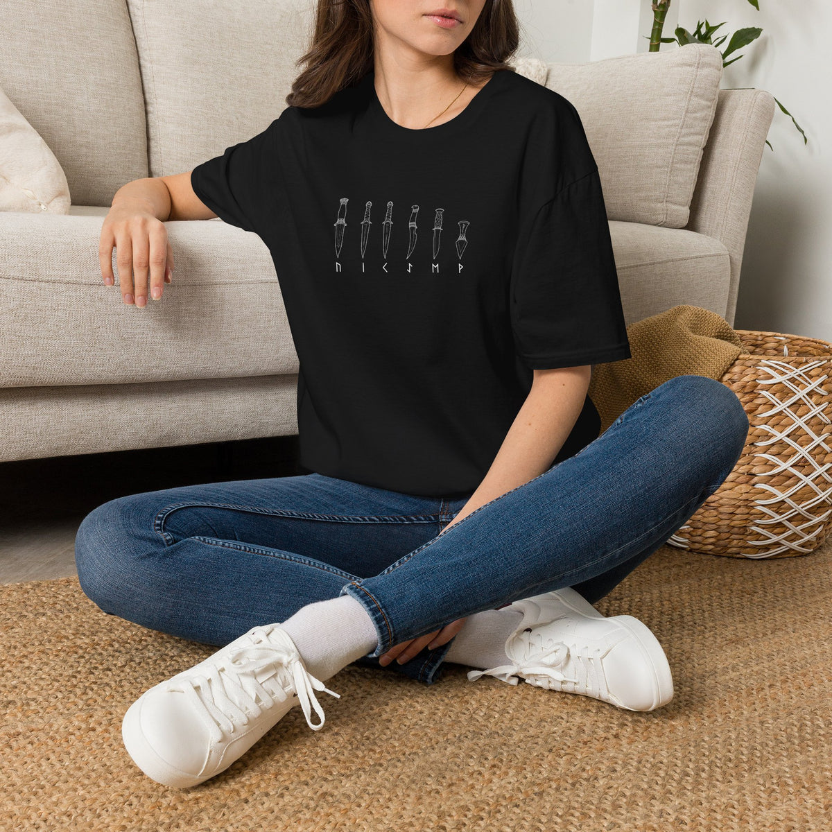 Thraga's Knives Tee